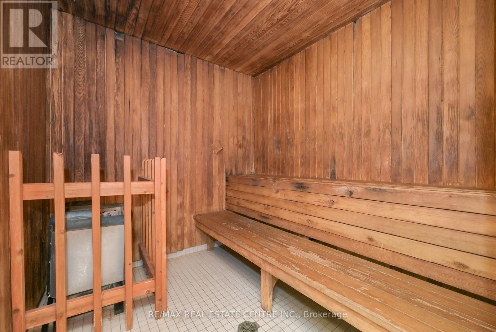 #609 - 330 Rathburn Road W, Mississauga, Ontario L5B 3Y1 - Photo 38 - W12959750