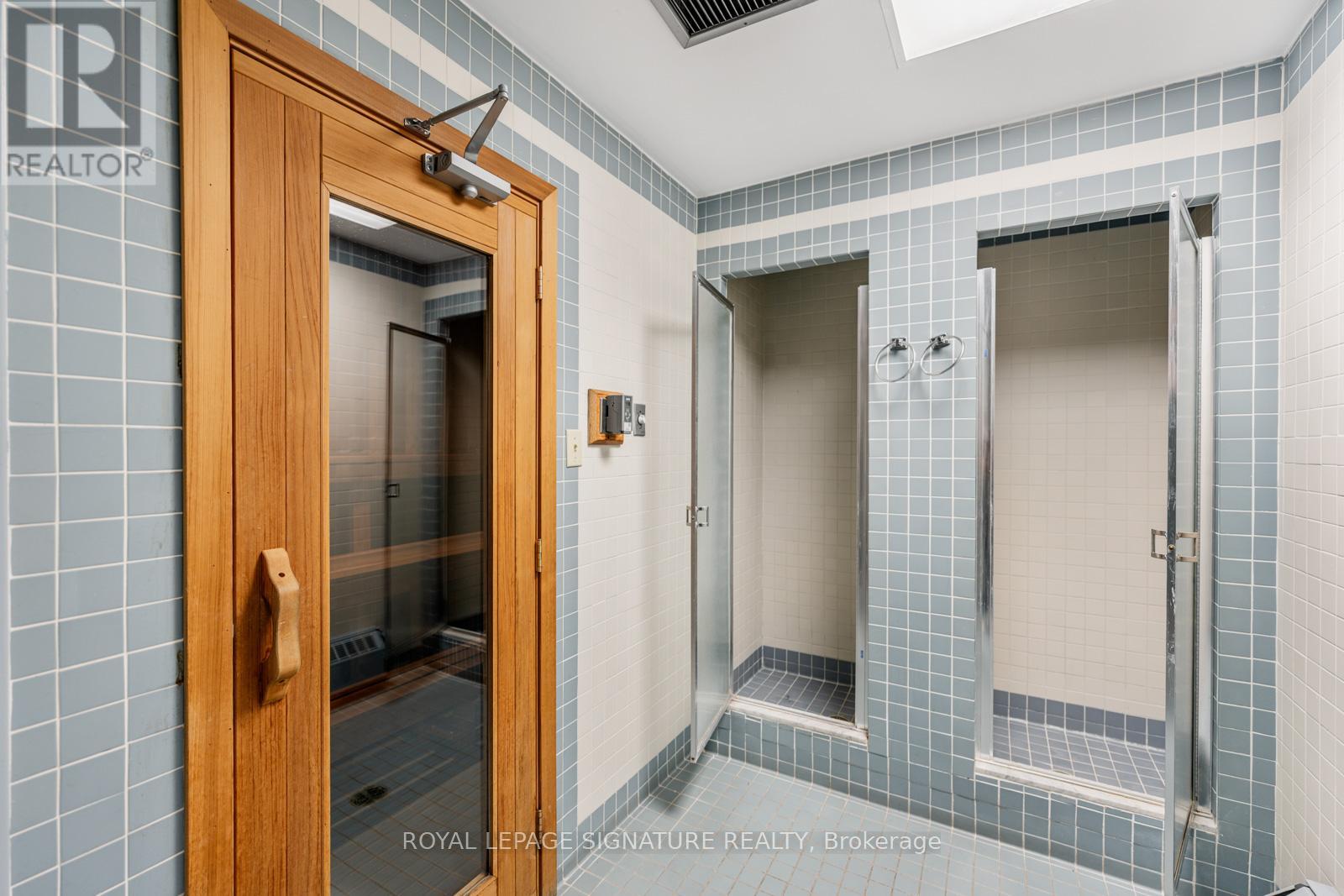 Lph4 - 880 Dundas Street W, Mississauga, Ontario  L5C 4H3 - Photo 30 - W12959794