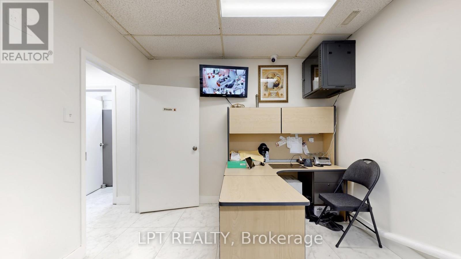 22 - 83 Kennedy Road S, Brampton, Ontario  L6W 3E1 - Photo 17 - W12959814