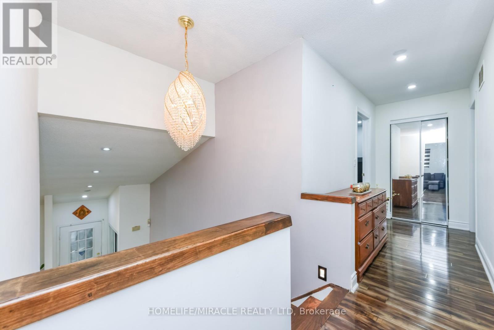 67 Massey Street, Brampton, Ontario  L6S 3A3 - Photo 27 - W12959816