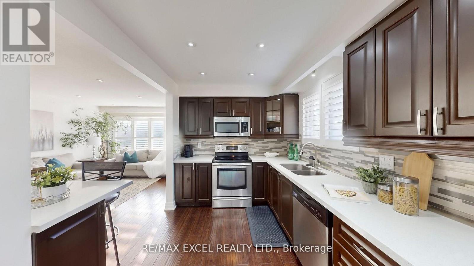 1849 Bonnymede Drive, Mississauga, Ontario  L5J 1E2 - Photo 20 - W12959844