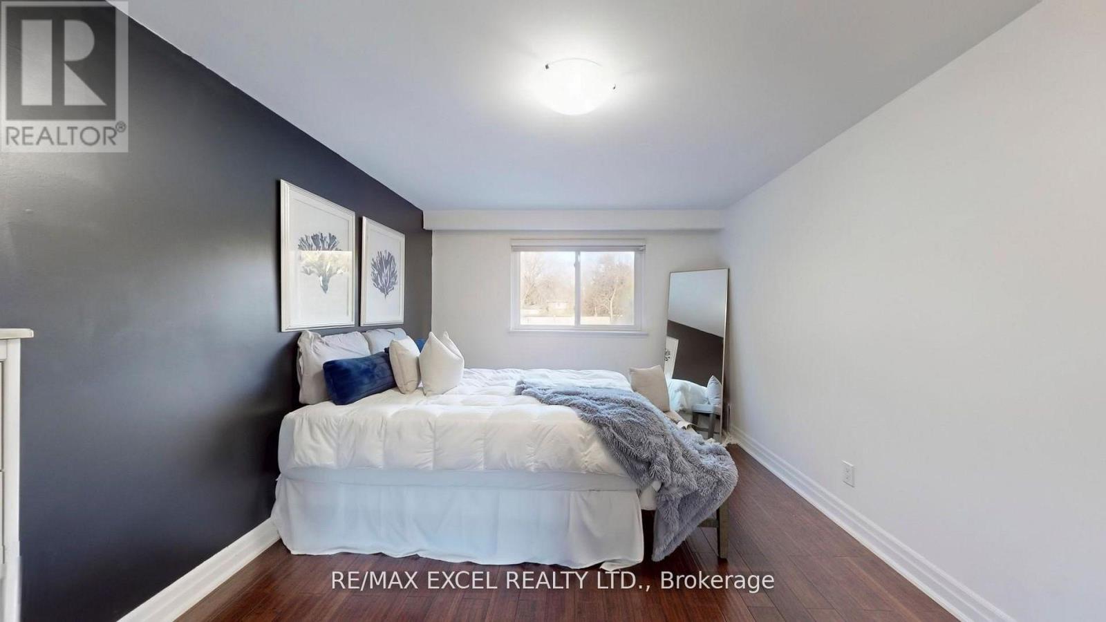 1849 Bonnymede Drive, Mississauga, Ontario  L5J 1E2 - Photo 31 - W12959844