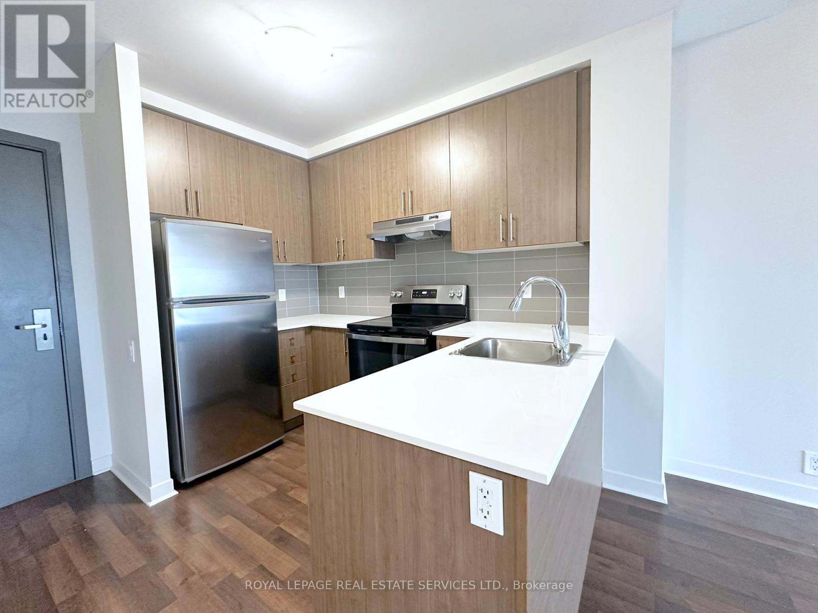 2407 - 188 Clark Boulevard, Brampton, Ontario  L6T 0J2 - Photo 4 - W12959852