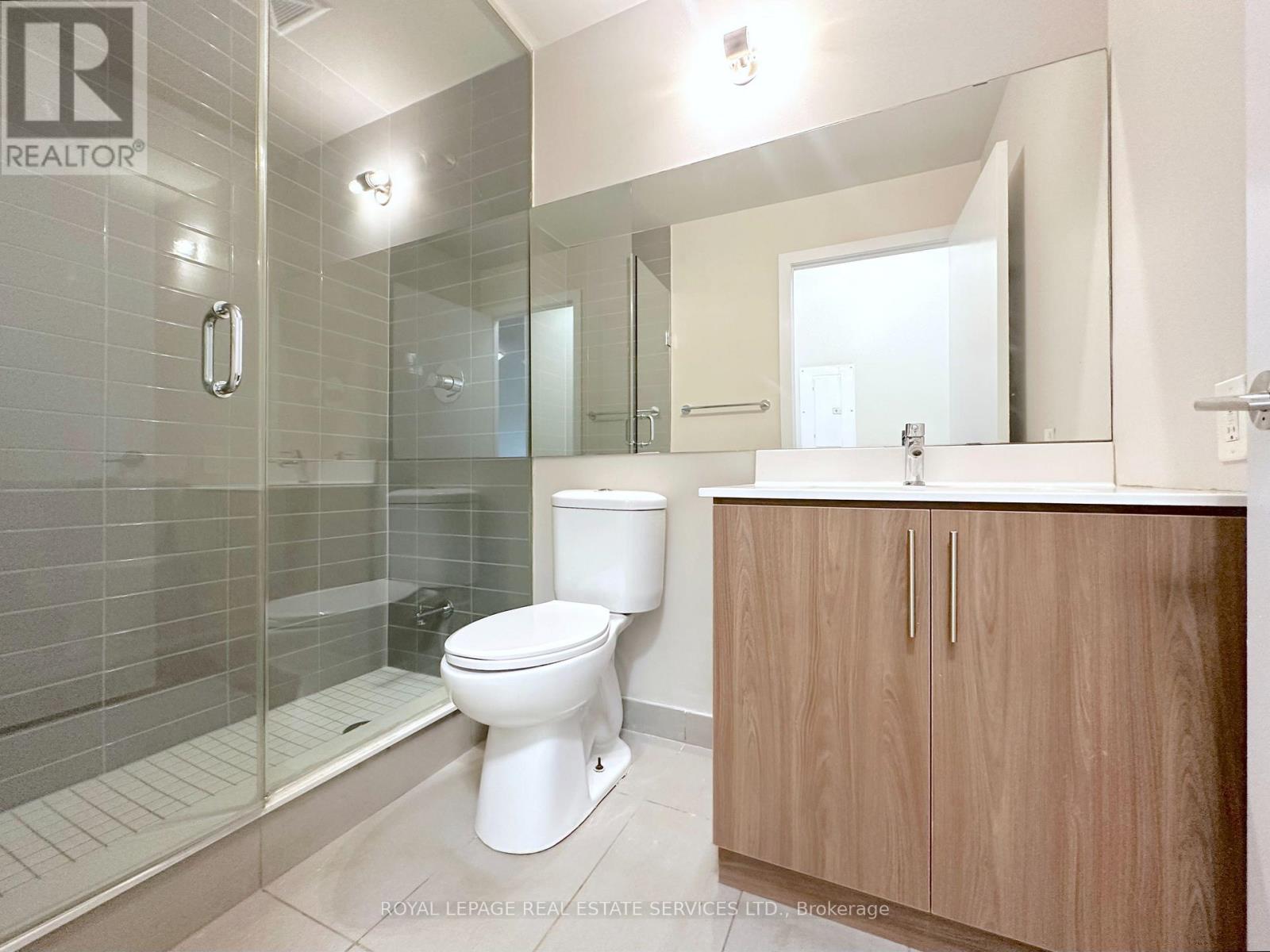 2407 - 188 Clark Boulevard, Brampton, Ontario  L6T 0J2 - Photo 8 - W12959852