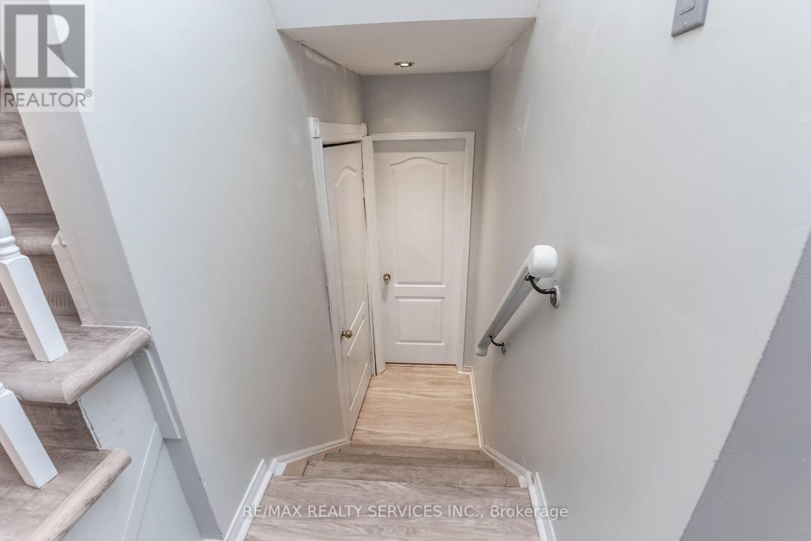 359 Edenbrook Hill Drive, Brampton, Ontario  L7A 2N4 - Photo 30 - W12959864