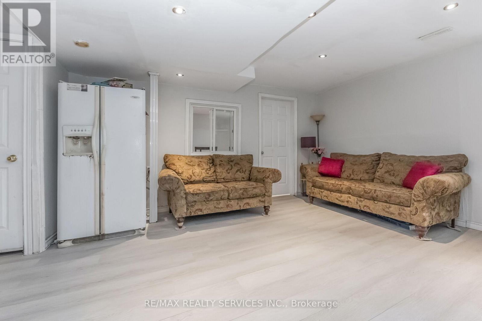 359 Edenbrook Hill Drive, Brampton, Ontario  L7A 2N4 - Photo 31 - W12959864