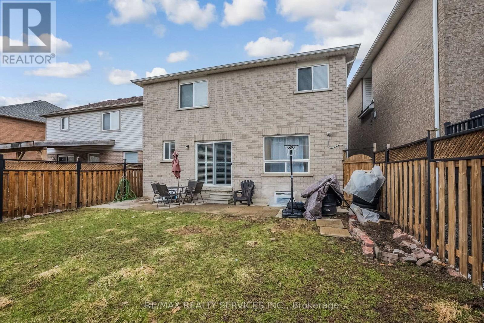 359 Edenbrook Hill Drive, Brampton, Ontario  L7A 2N4 - Photo 36 - W12959864