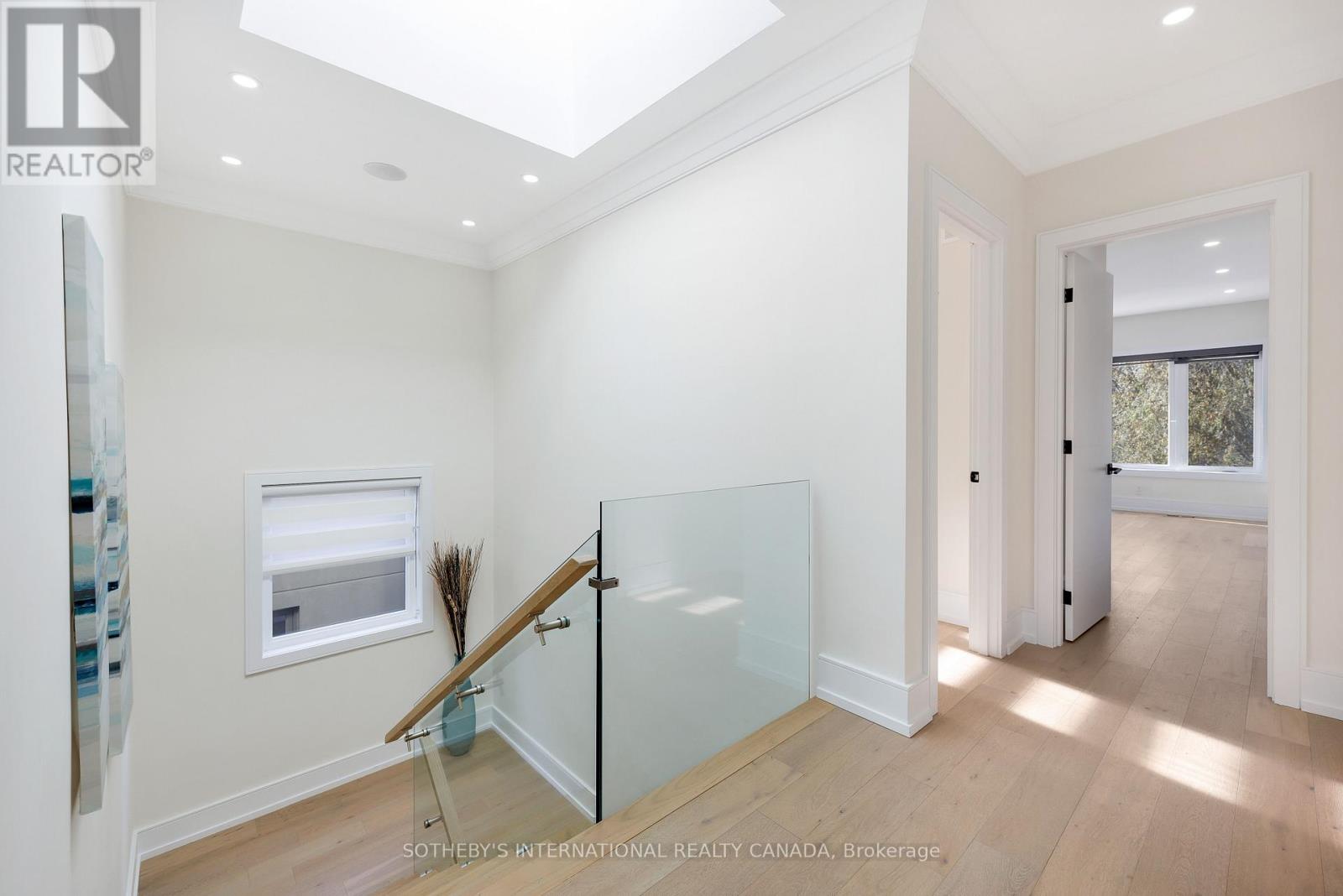 54 A Trueman Avenue, Toronto, Ontario  M8Z 5A2 - Photo 22 - W12959878