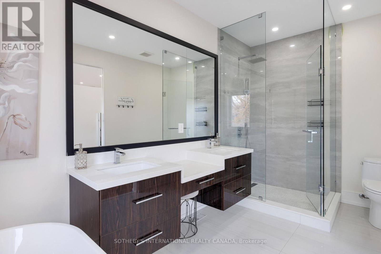 54 A Trueman Avenue, Toronto, Ontario  M8Z 5A2 - Photo 27 - W12959878