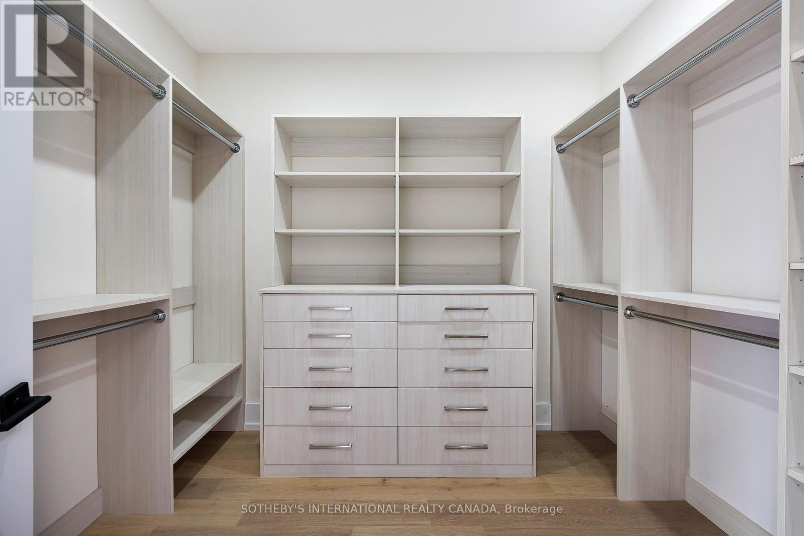 54 A Trueman Avenue, Toronto, Ontario  M8Z 5A2 - Photo 29 - W12959878