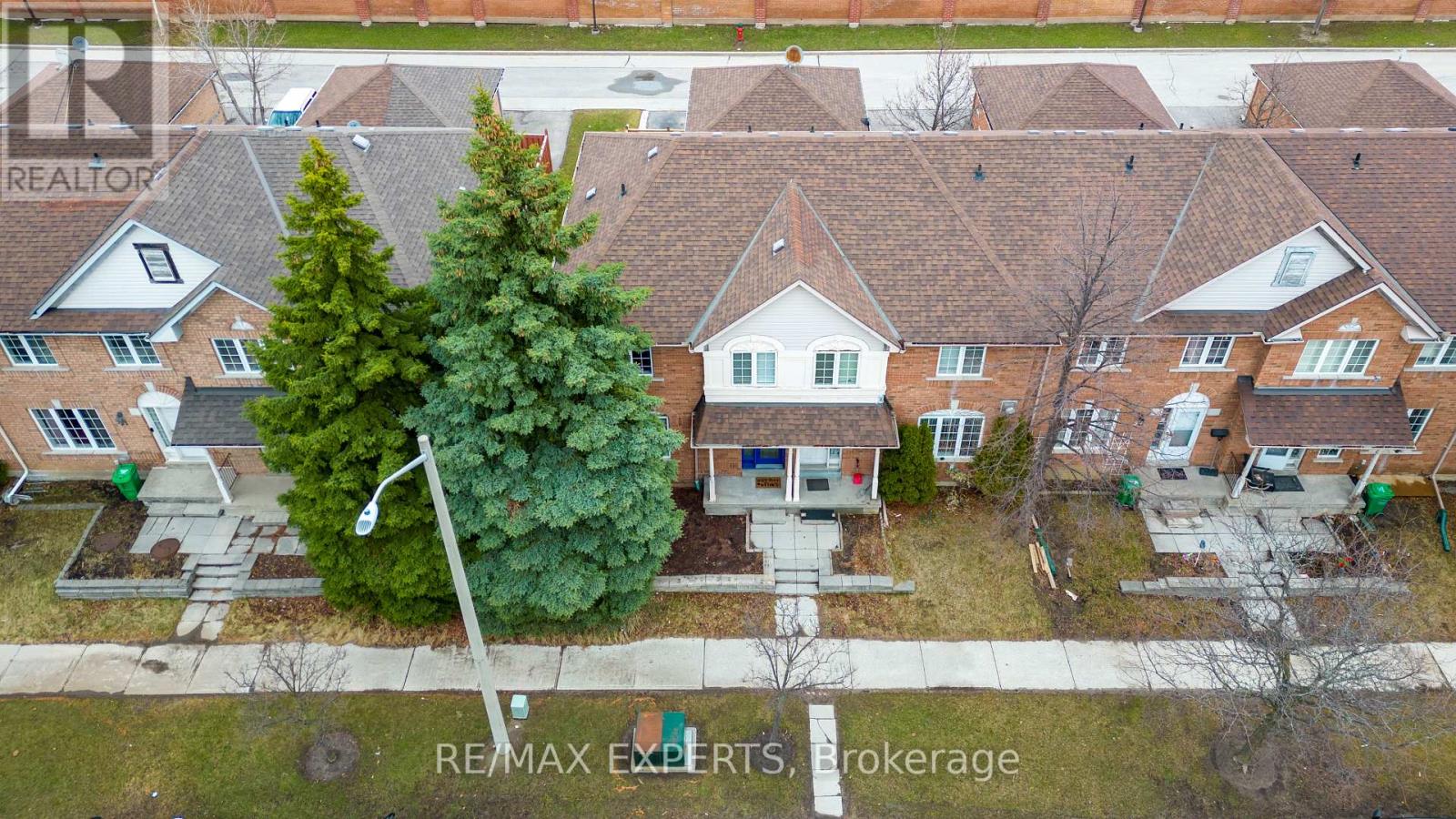 87 - 35 Malta Avenue, Brampton, Ontario  L6Y 5B4 - Photo 4 - W12959892