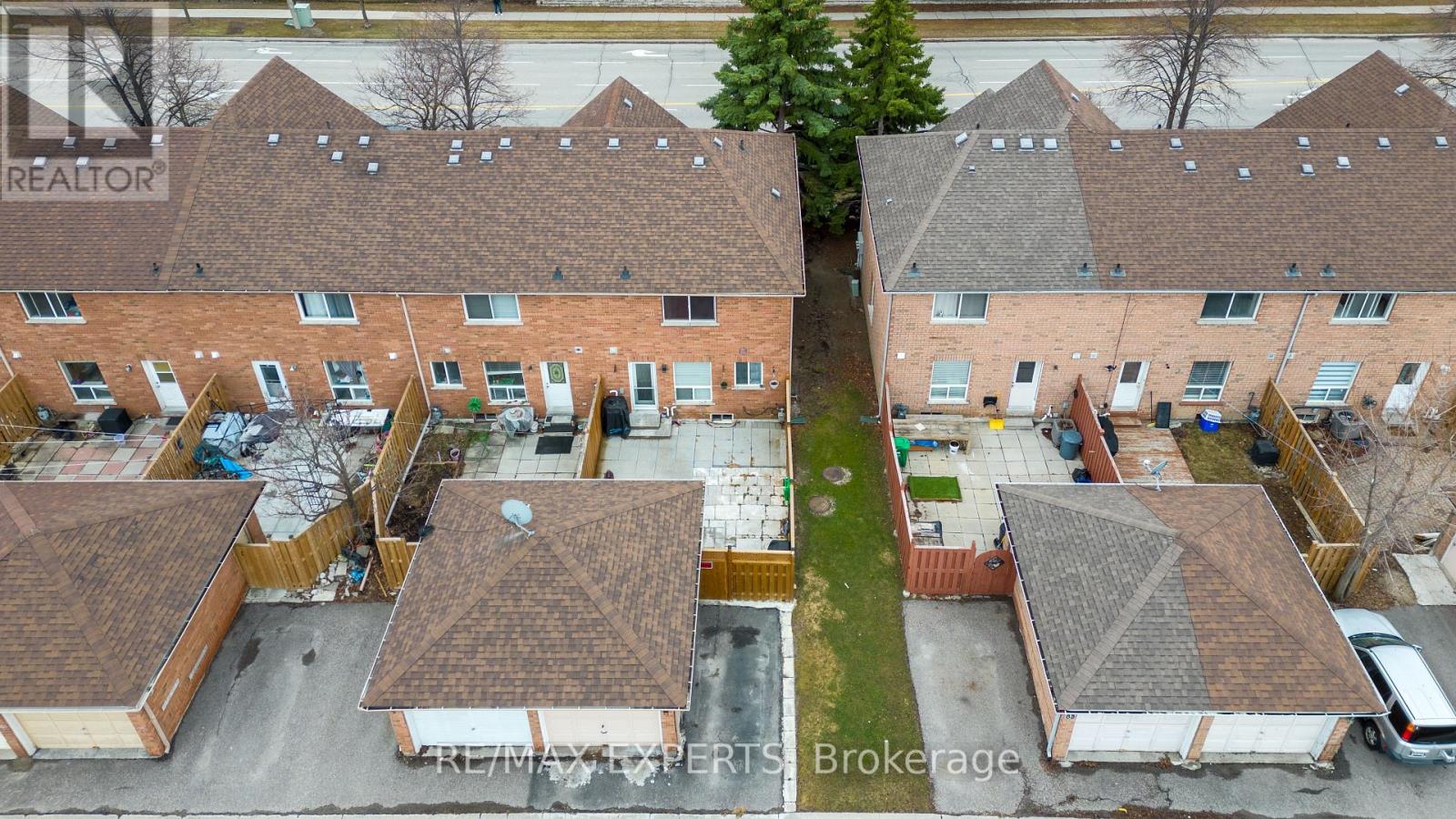 87 - 35 Malta Avenue, Brampton, Ontario  L6Y 5B4 - Photo 6 - W12959892