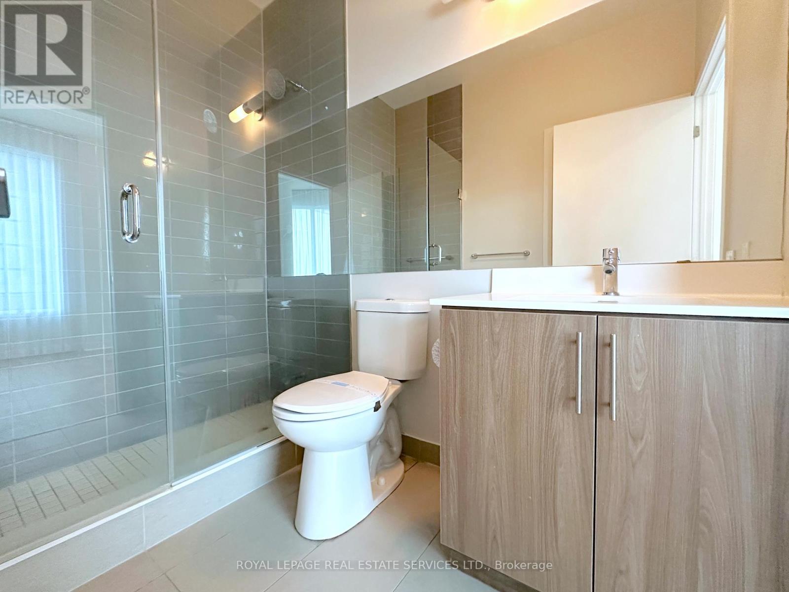 304 - 188 Clark Boulevard, Brampton, Ontario  L6T 0J2 - Photo 9 - W12959898