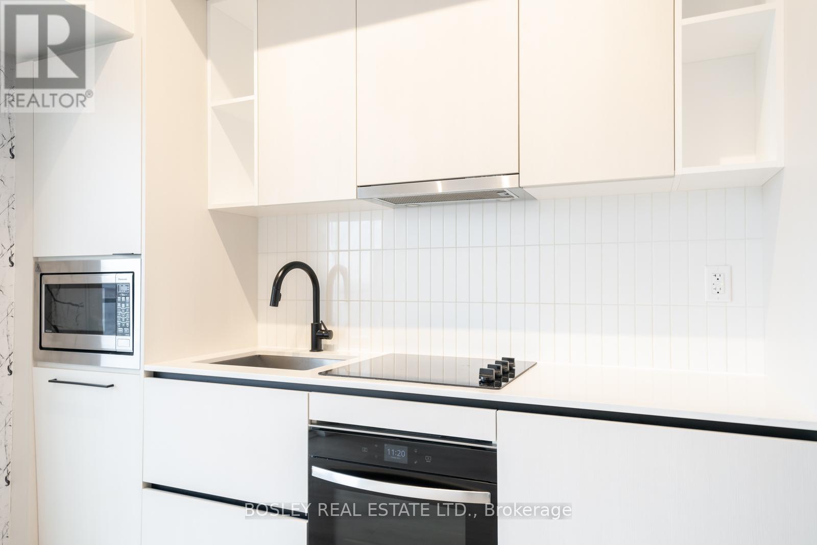 606 - 1285 Dupont Street, Toronto (Dovercourt-Wallace Emerson-Junction), Ontario  M6H 0E3 - Photo 4 - W12959900