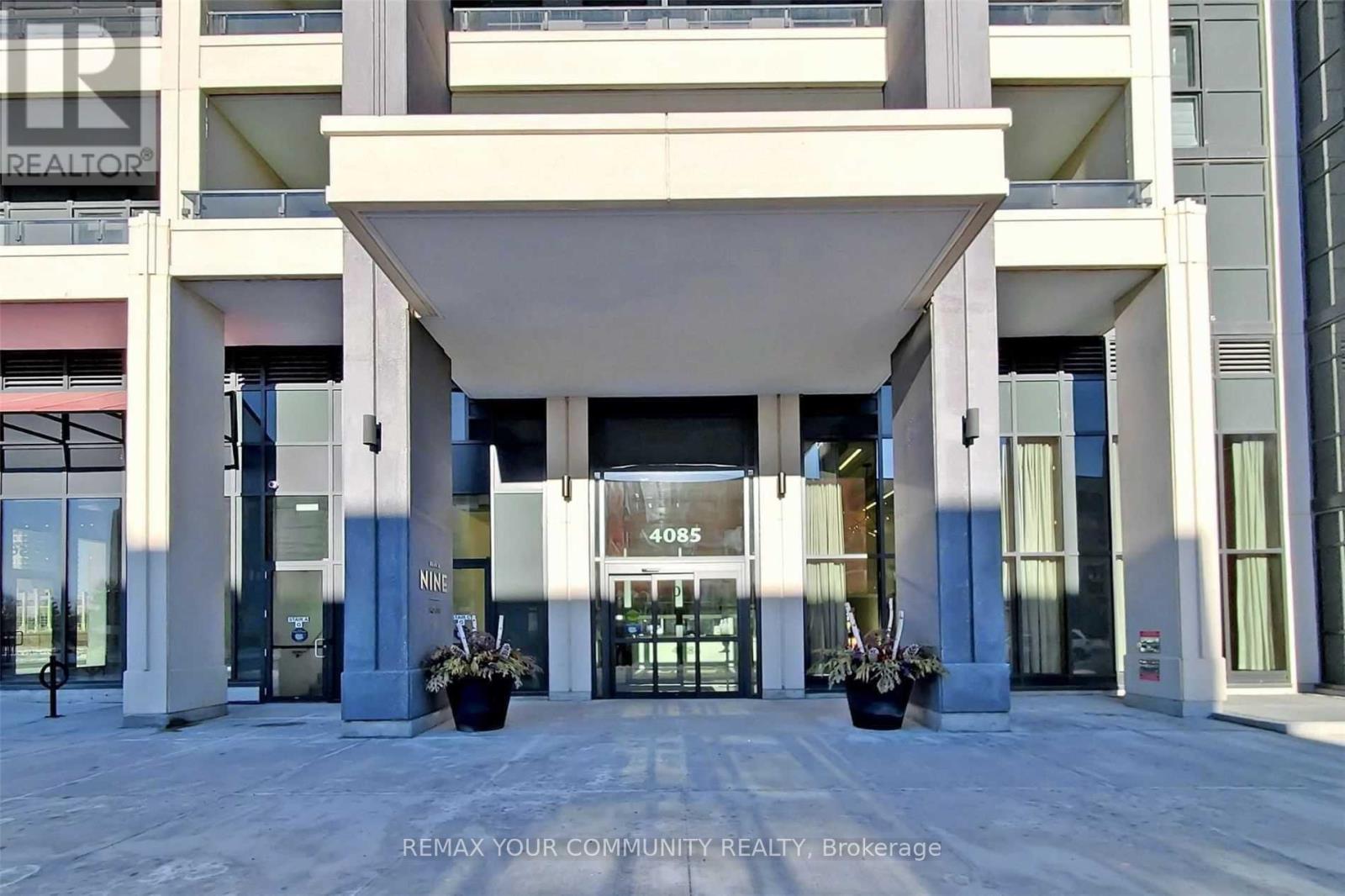 1207 - 4085 Parkside Village Drive, Mississauga, Ontario  L5B 0K9 - Photo 4 - W12959906