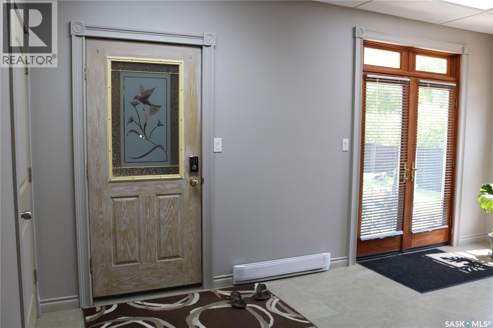 1001 Mark Avenue, Moosomin, Saskatchewan  S0G 3N0 - Photo 18 - SK032133