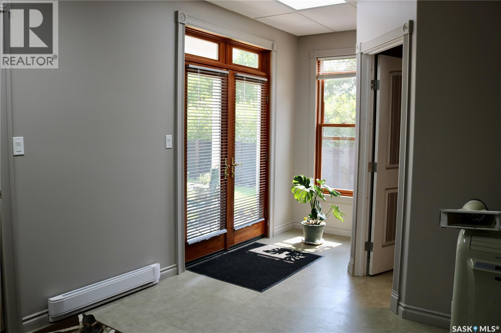 1001 Mark Avenue, Moosomin, Saskatchewan  S0G 3N0 - Photo 19 - SK032133