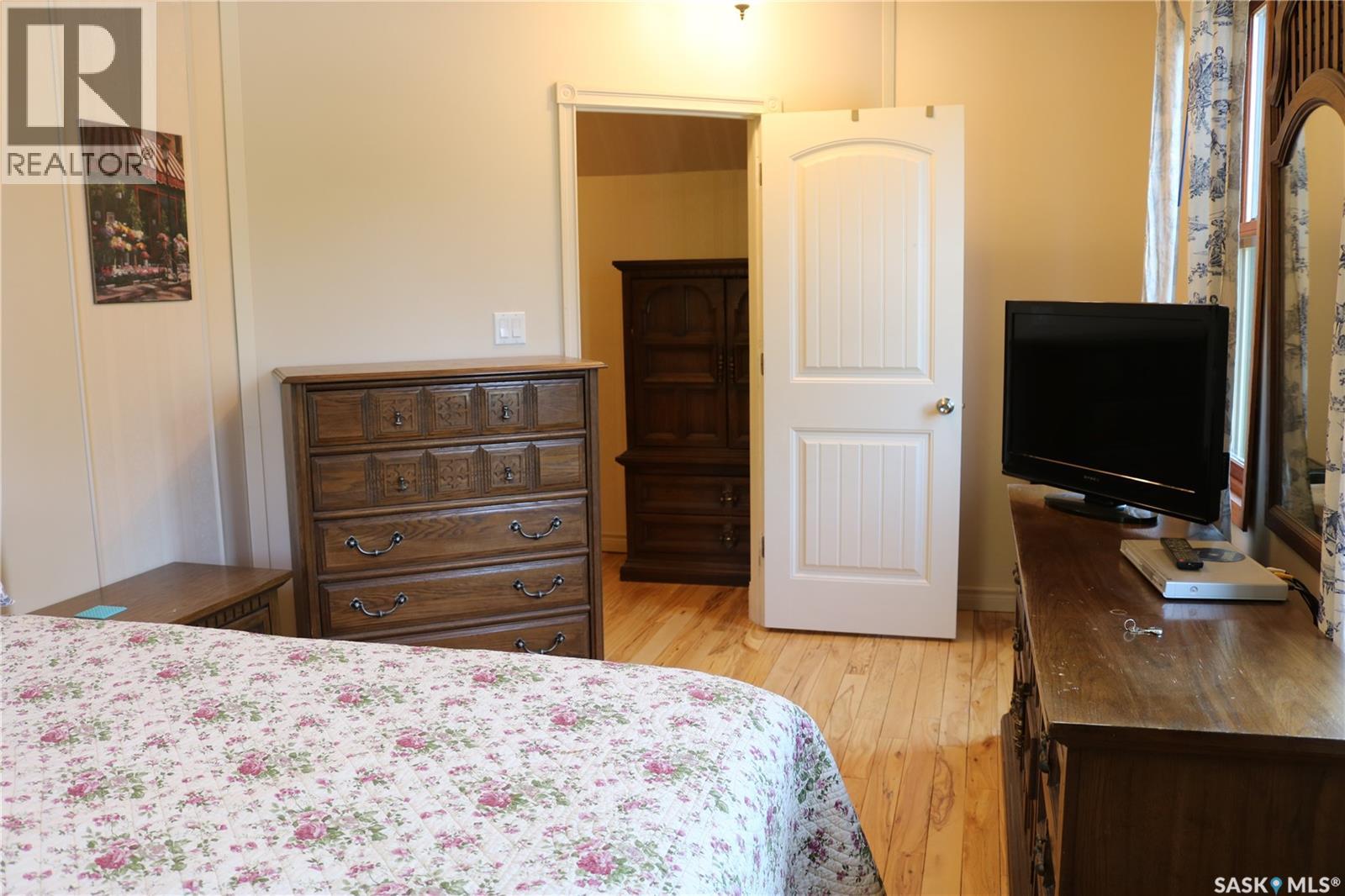 1001 Mark Avenue, Moosomin, Saskatchewan  S0G 3N0 - Photo 24 - SK032133