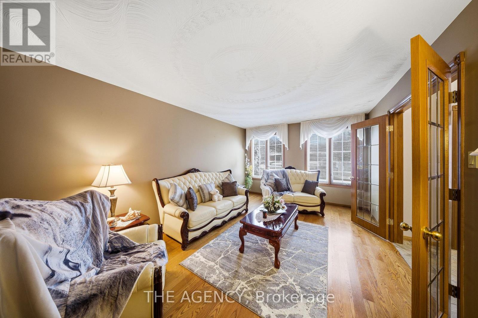 47 Burnt Ember Court, Kitchener, Ontario  N2A 3X3 - Photo 9 - X12959726