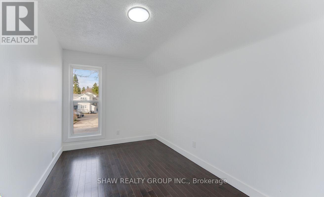 80 Lancaster Street W, Kitchener, Ontario  N2H 4T6 - Photo 25 - X12959738