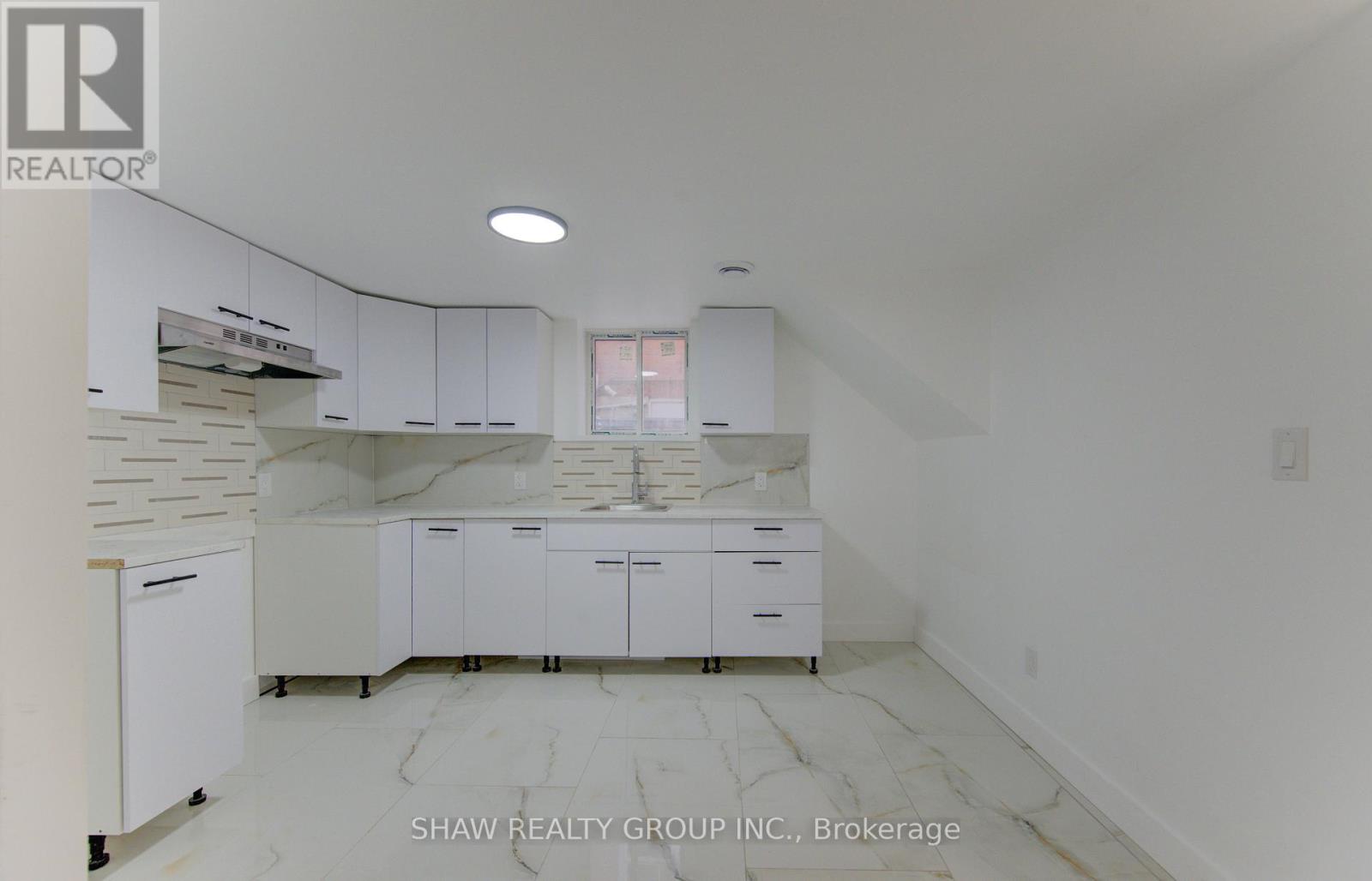 80 Lancaster Street W, Kitchener, Ontario  N2H 4T6 - Photo 31 - X12959738