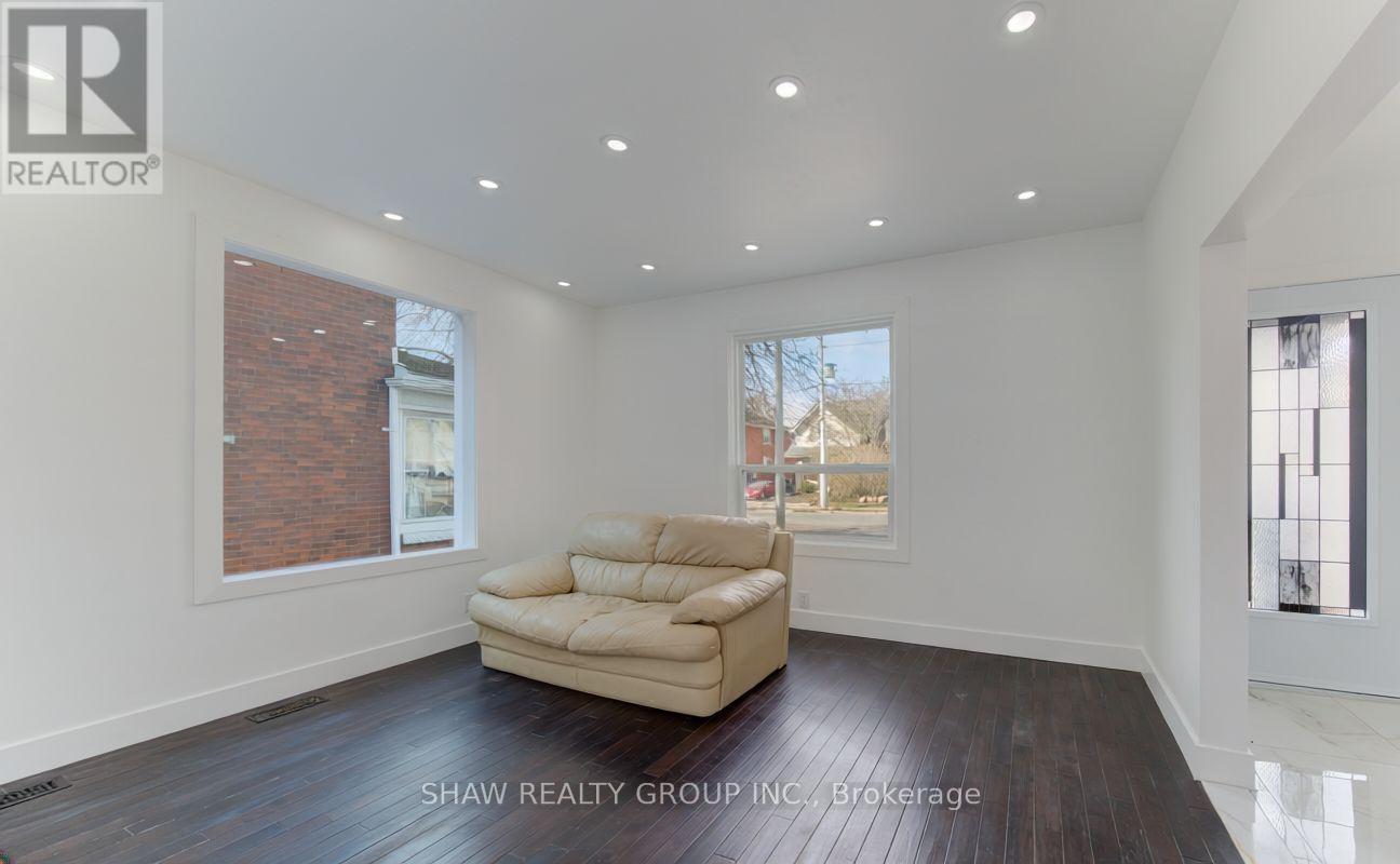 80 Lancaster Street W, Kitchener, Ontario  N2H 4T6 - Photo 8 - X12959738