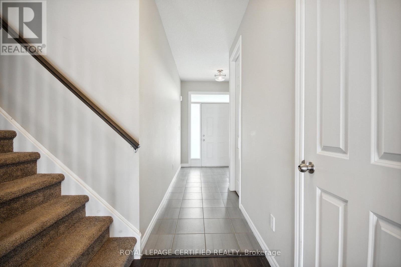 2823 Asima Drive, London South, Ontario  N6M 0B4 - Photo 10 - X12959862