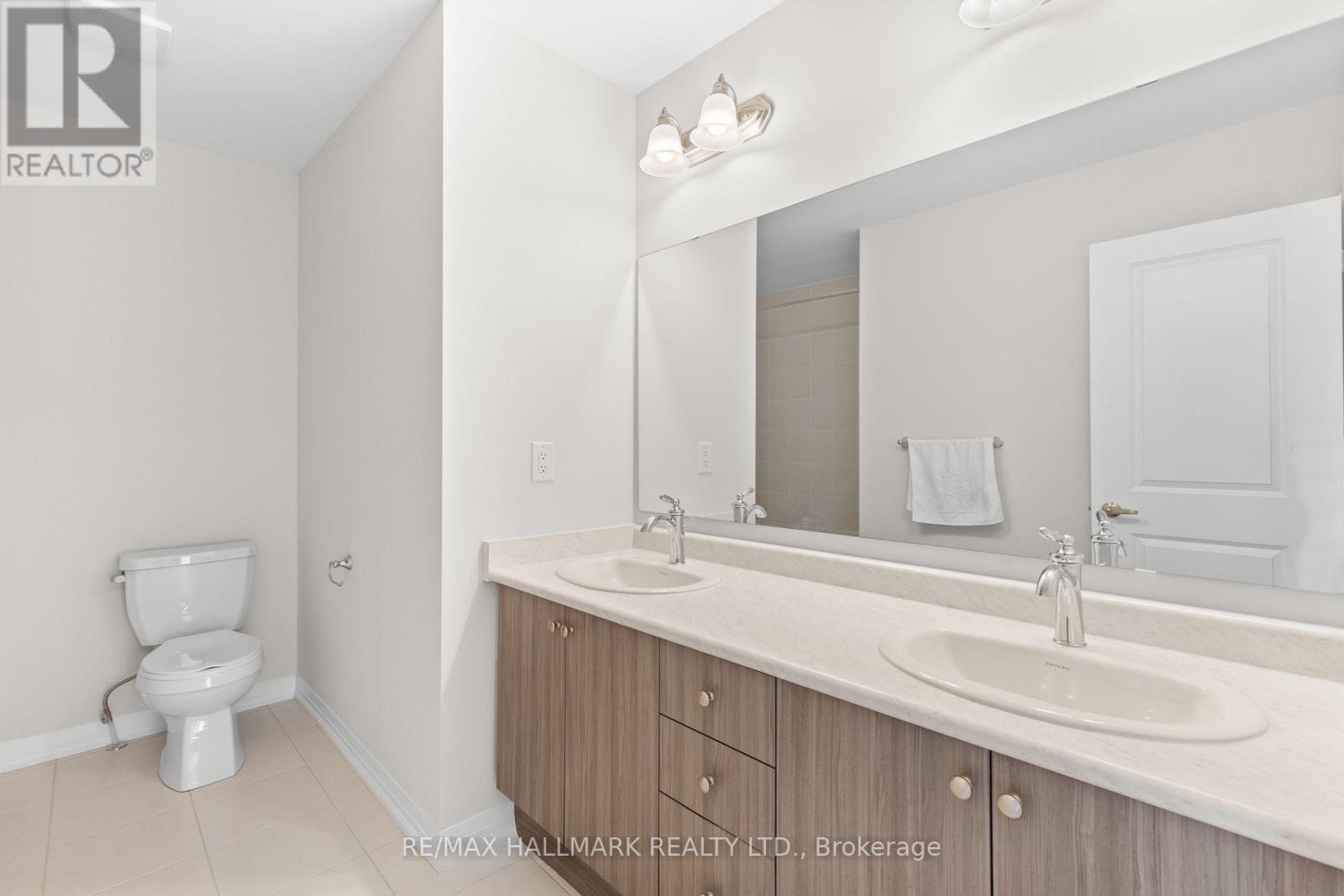 16 Crossmore Crescent, Cambridge, Ontario  N1S 0C7 - Photo 19 - X12959896