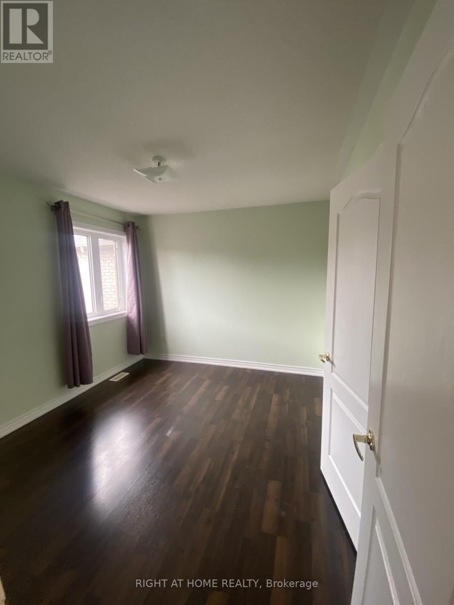 13 Templar Street, Brampton, Ontario  L6Y 2Y2 - Photo 12 - W12883032