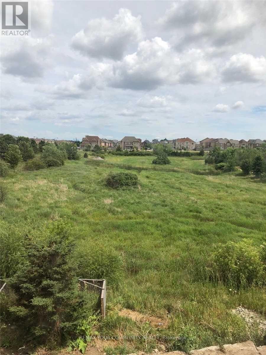 16 Feldspar Gate, Brampton, Ontario  L6X 5R6 - Photo 2 - W12905060