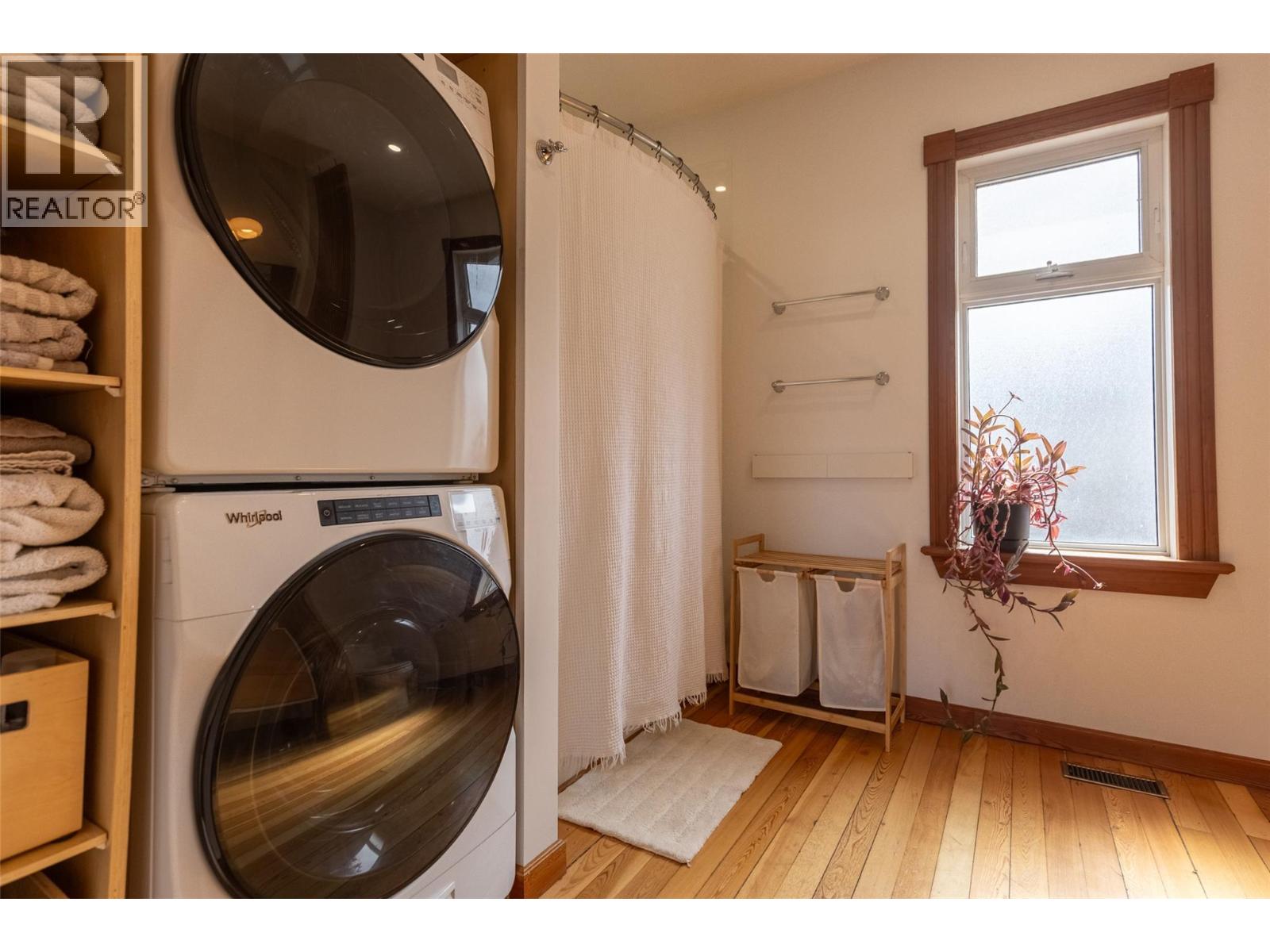 392 6th Avenue, Fernie, British Columbia  V0B 1M0 - Photo 36 - 10382110