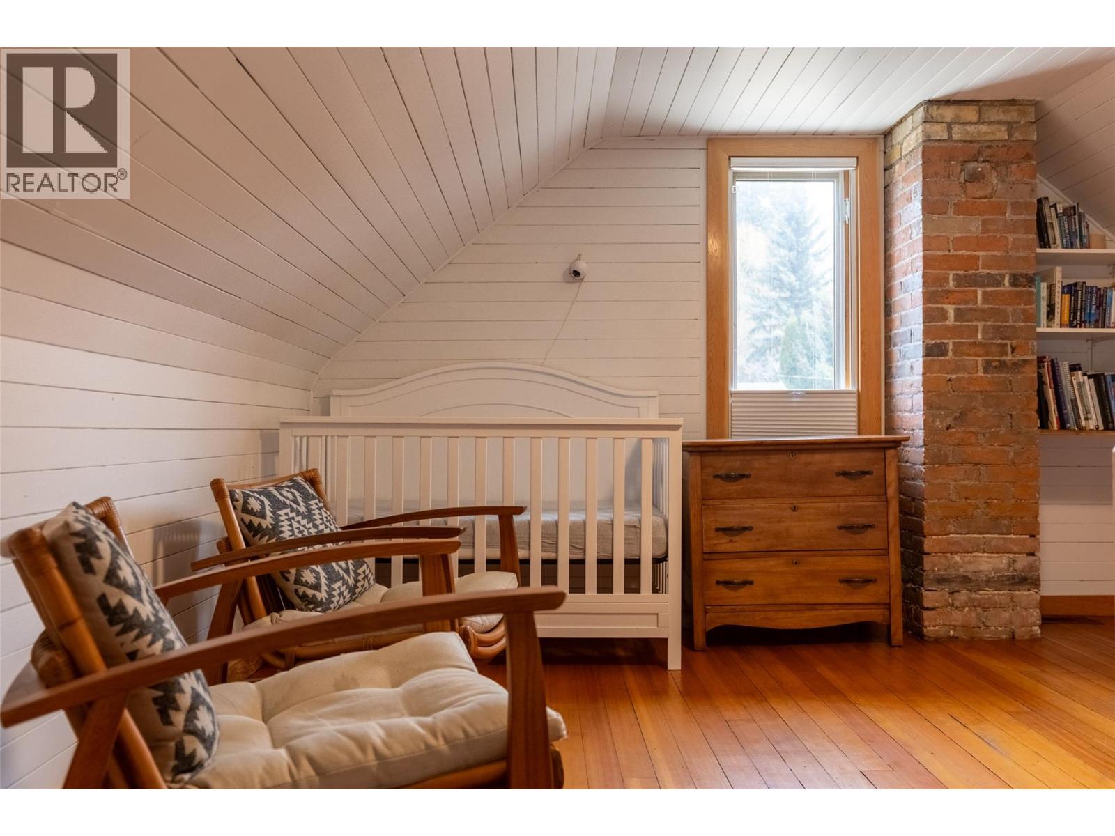 392 6th Avenue, Fernie, British Columbia  V0B 1M0 - Photo 47 - 10382110