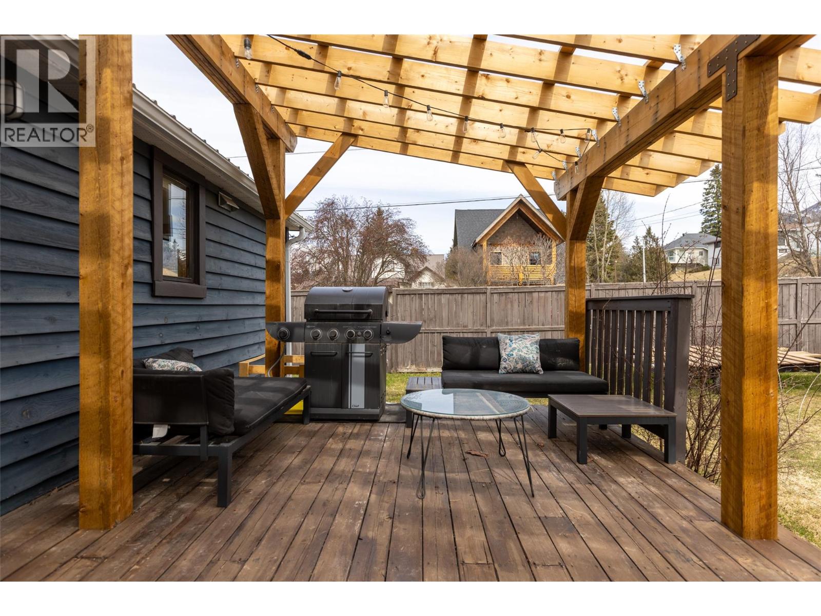 392 6th Avenue, Fernie, British Columbia  V0B 1M0 - Photo 6 - 10382110