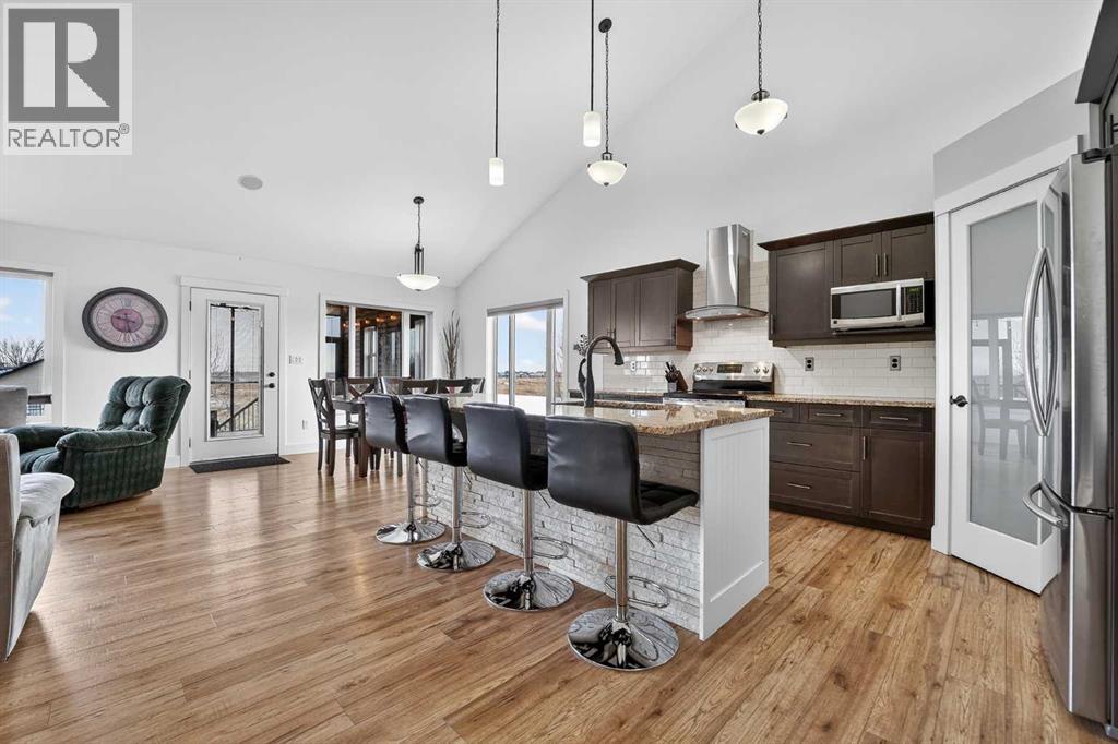 64 Riverhurst Cove W, Lethbridge, Alberta  T1K 6Y8 - Photo 6 - A2299252