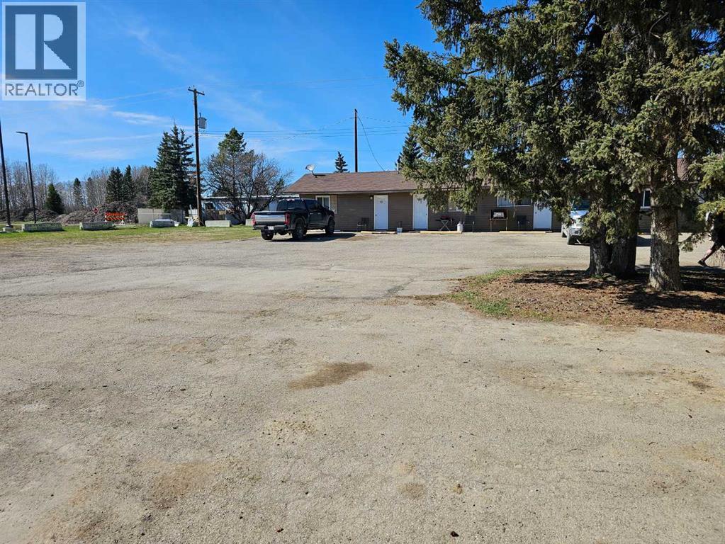 506 Main Avenue W, Sundre, Alberta  T0M 1X0 - Photo 5 - A2220858