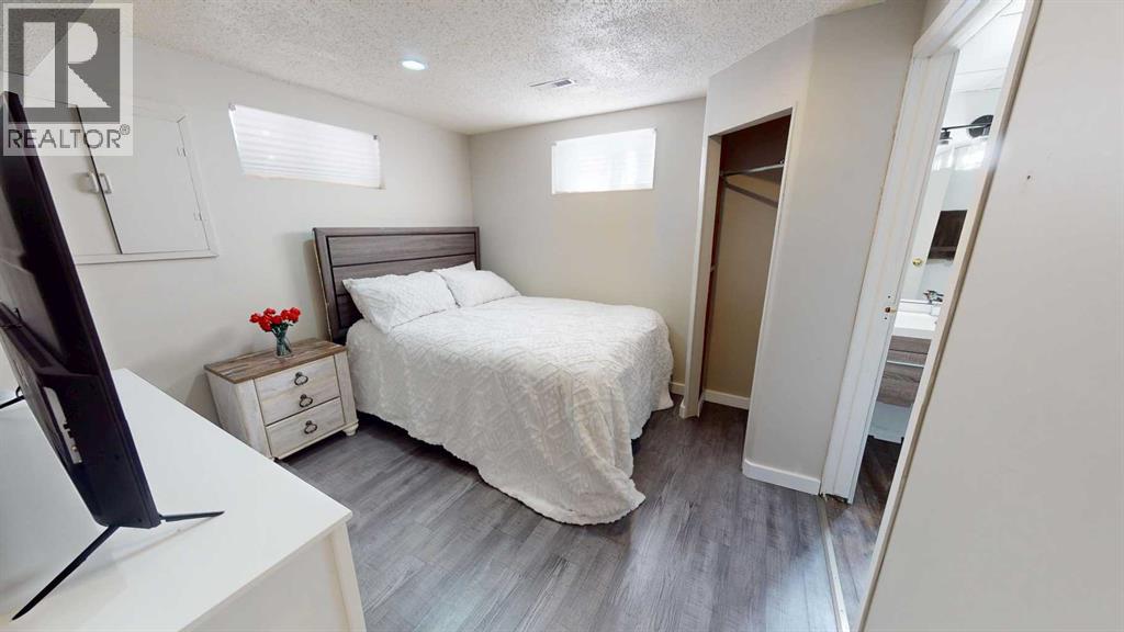 257 Cochrane Crescent, Fort Mcmurray, Alberta  T9K 1J6 - Photo 17 - A2296345