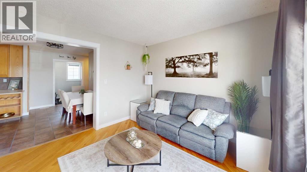 257 Cochrane Crescent, Fort Mcmurray, Alberta  T9K 1J6 - Photo 9 - A2296345