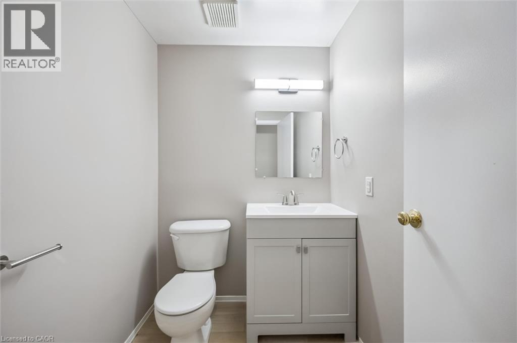 54 Green Valley Drive Unit# 1, Kitchener, Ontario  N2P 1Z9 - Photo 5 - 40813235