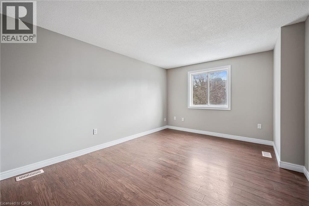 54 Green Valley Drive Unit# 1, Kitchener, Ontario  N2P 1Z9 - Photo 17 - 40813235