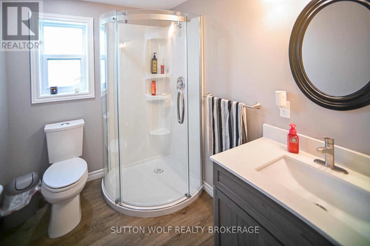 2272 Bentim Road, Strathroy-Caradoc, Ontario  N0L 1W0 - Photo 25 - X12959986