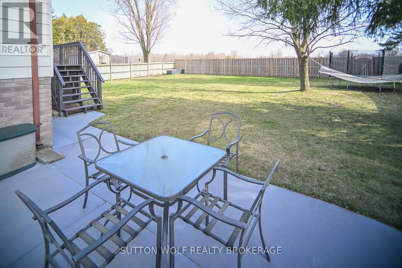 2272 Bentim Road, Strathroy-Caradoc, Ontario  N0L 1W0 - Photo 37 - X12959986