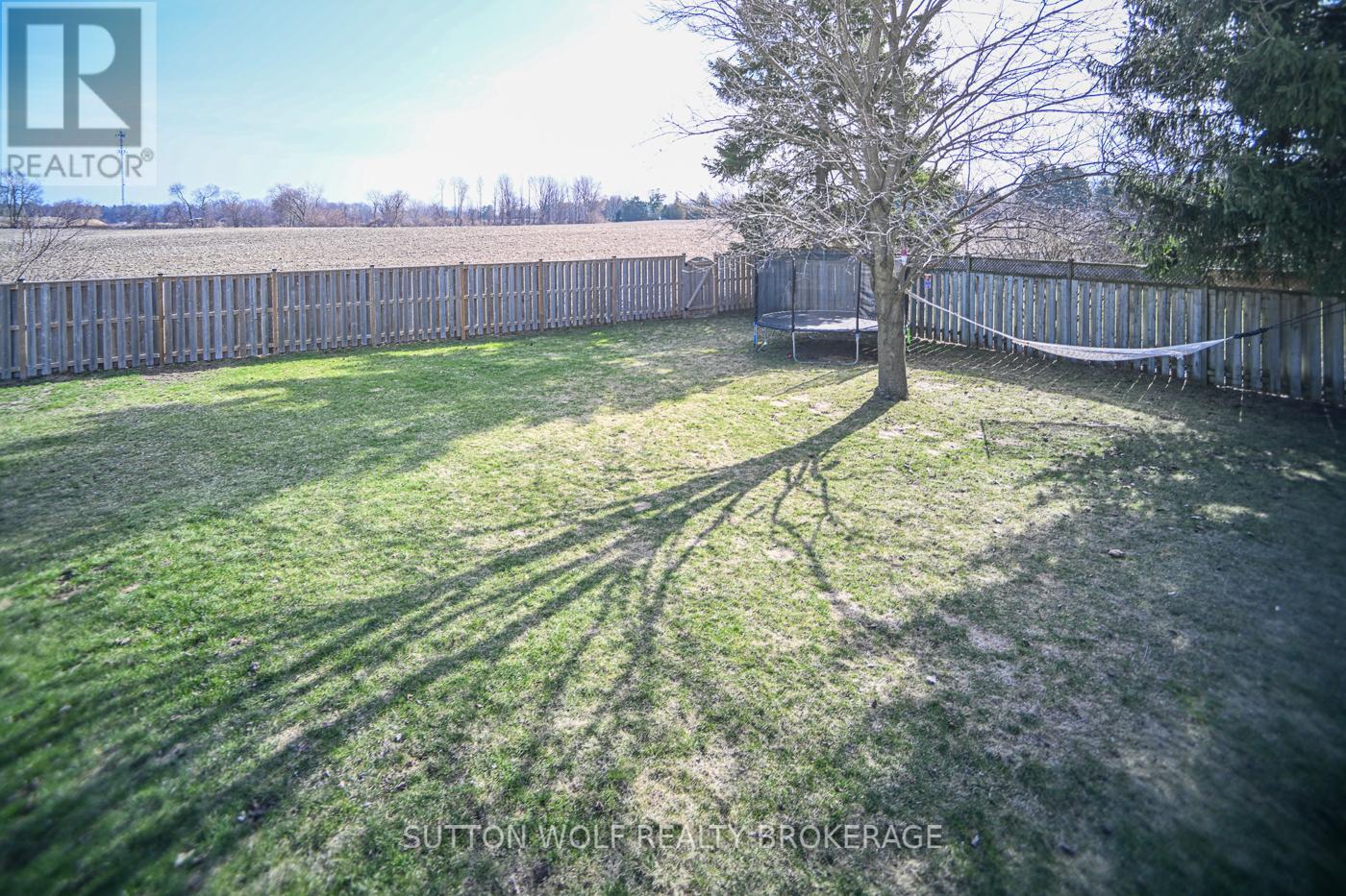 2272 Bentim Road, Strathroy-Caradoc, Ontario  N0L 1W0 - Photo 40 - X12959986