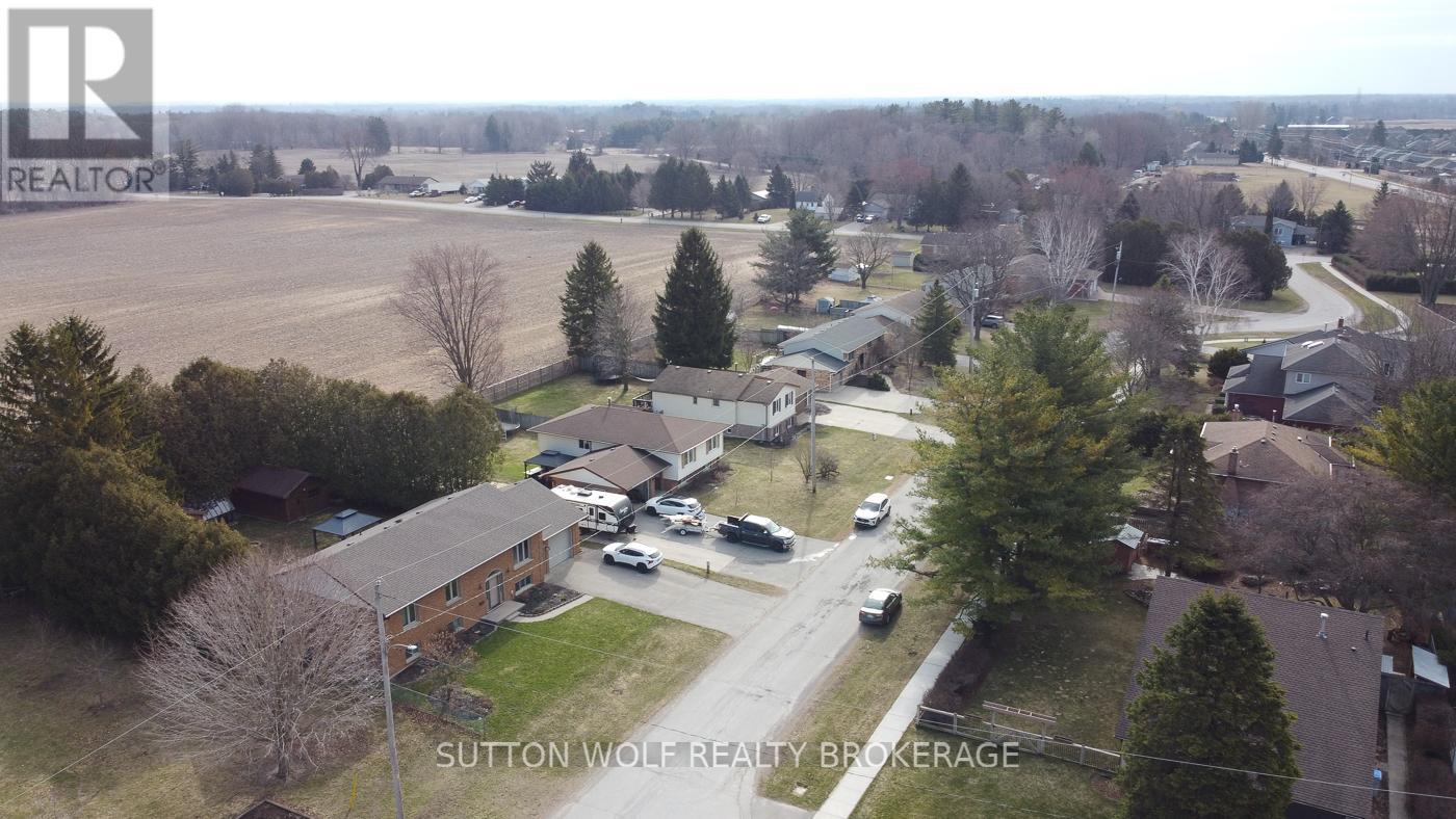 2272 Bentim Road, Strathroy-Caradoc, Ontario  N0L 1W0 - Photo 45 - X12959986