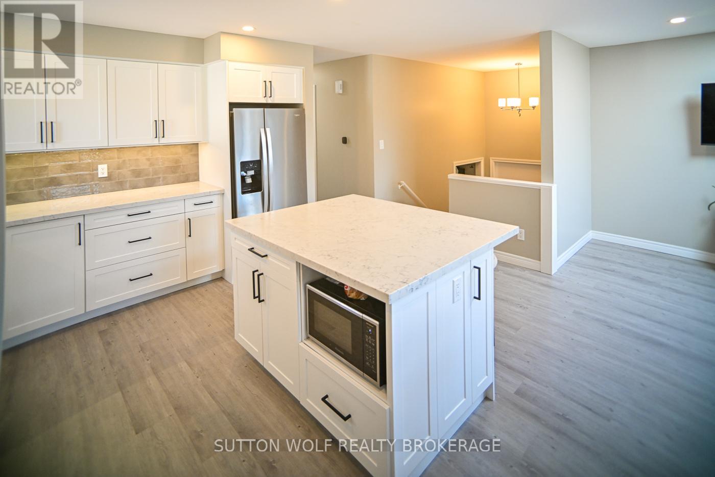 2272 Bentim Road, Strathroy-Caradoc, Ontario  N0L 1W0 - Photo 5 - X12959986