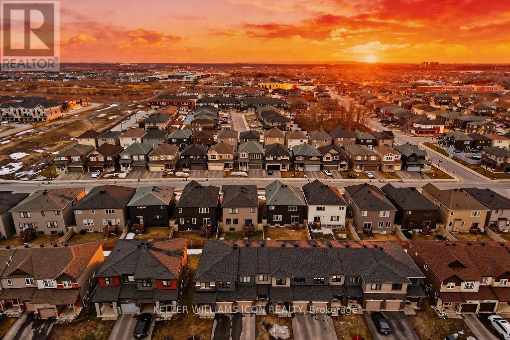 808 Cappamore Drive, Ottawa, Ontario  K2J 6V6 - Photo 3 - X12959970