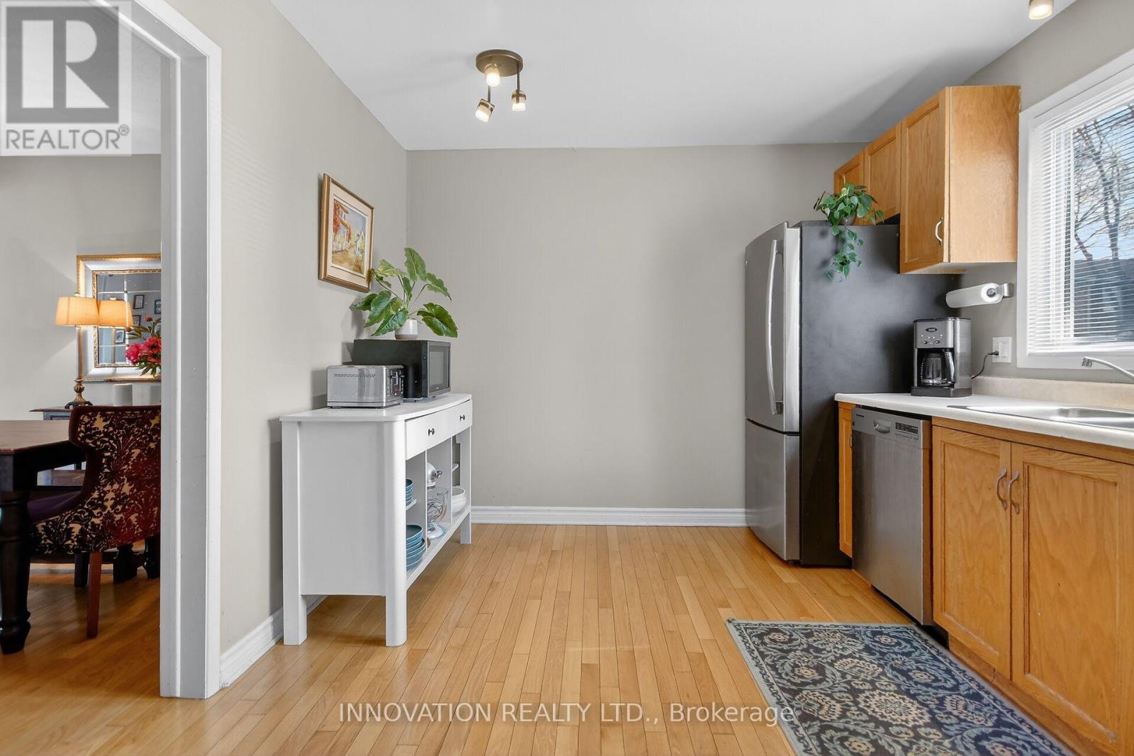 1773 Bellmanor Court, Ottawa, Ontario  K1T 2V6 - Photo 4 - X12960004