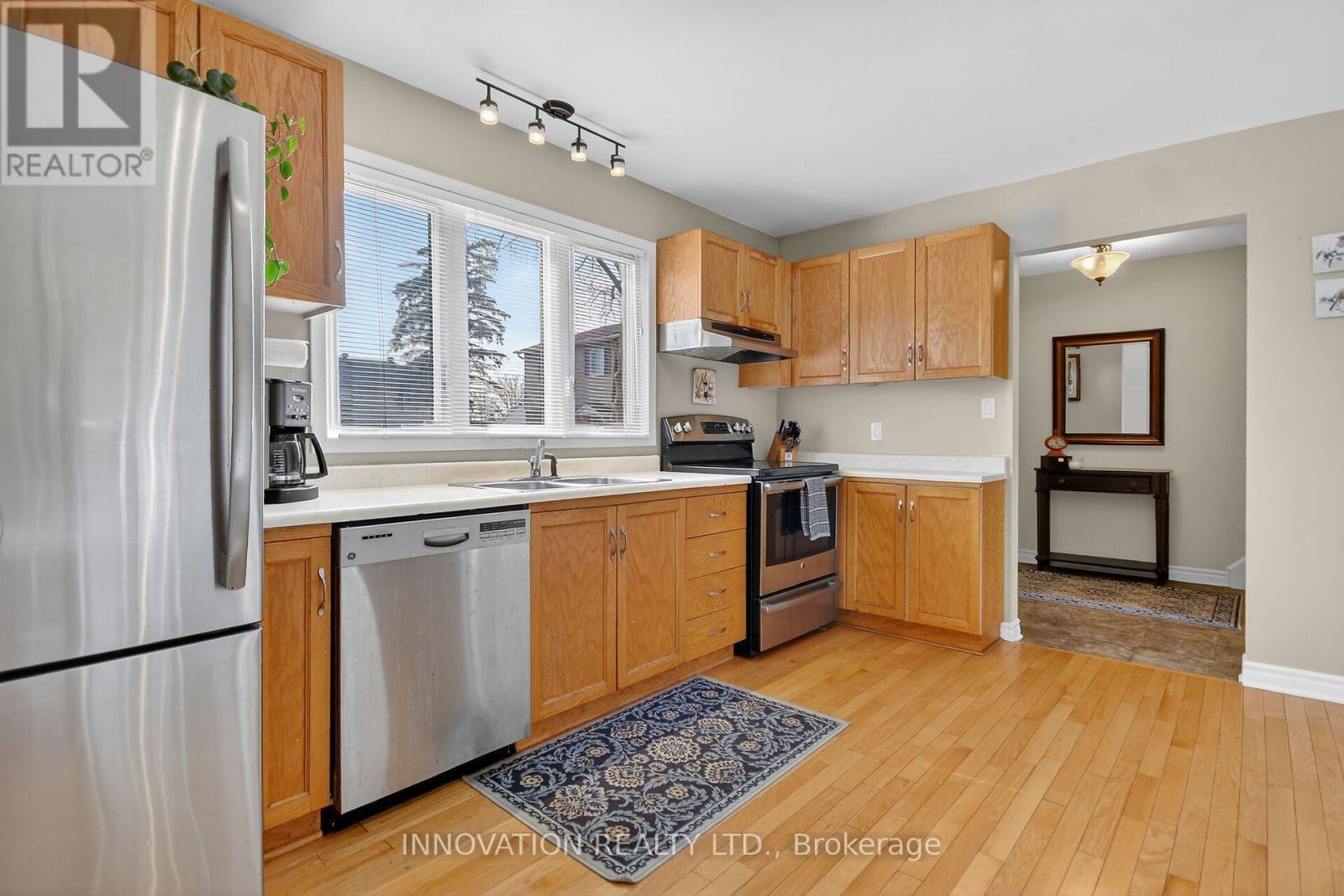 1773 Bellmanor Court, Ottawa, Ontario  K1T 2V6 - Photo 5 - X12960004