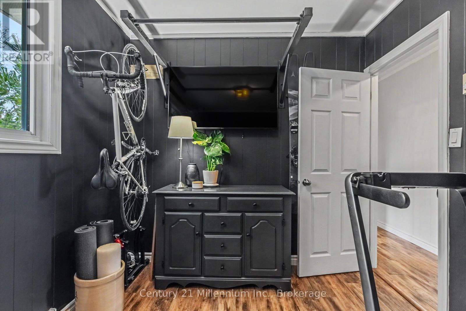 100 South Rankin Street, Saugeen Shores, Ontario  N0H 2L0 - Photo 23 - X12959984