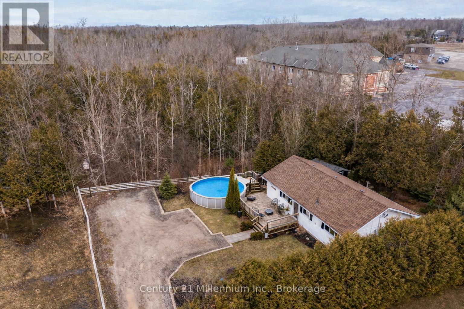 100 South Rankin Street, Saugeen Shores, Ontario  N0H 2L0 - Photo 4 - X12959984