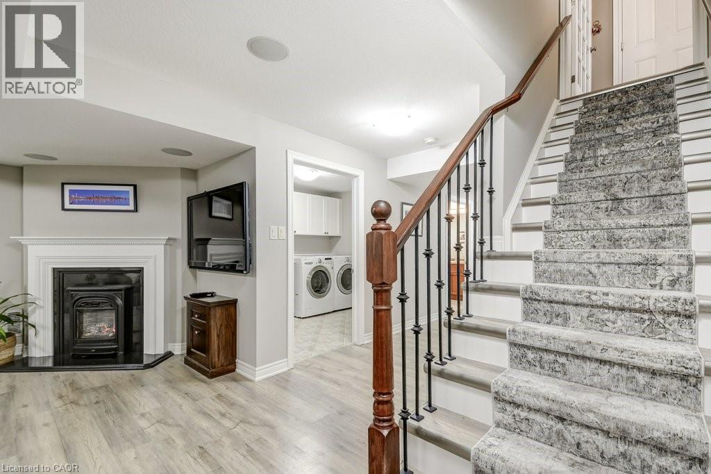 35 Butternut Grove Lane, Ancaster, Ontario  L9K 0B7 - Photo 27 - 40810105